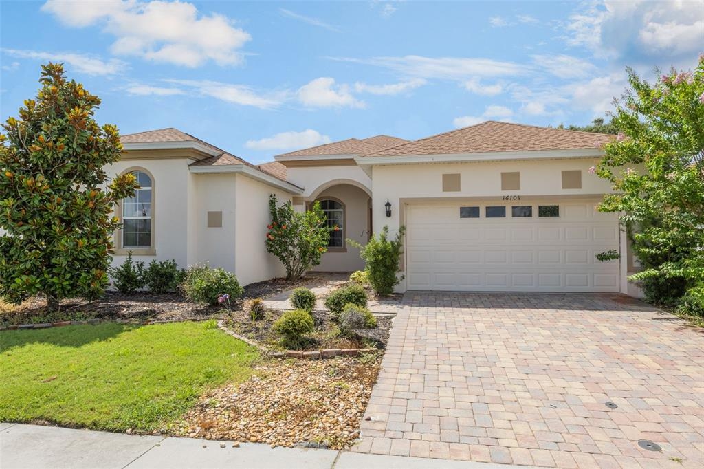 Foto principal - 16101 Morning Dew Way