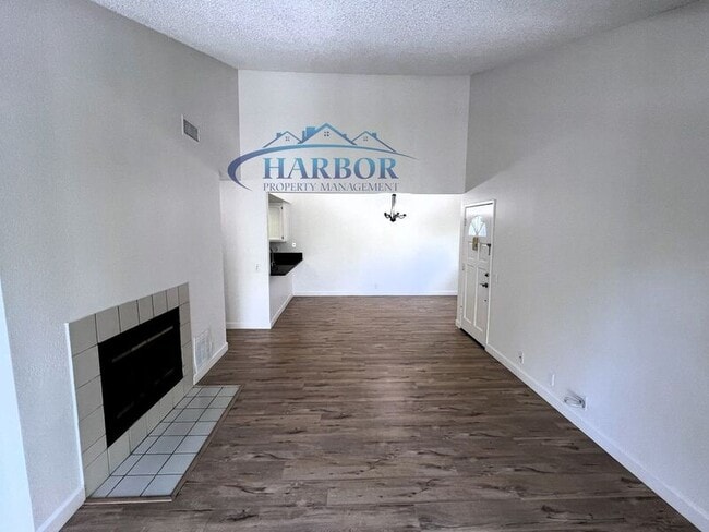 Foto del edificio - 22230 S Vermont Ave