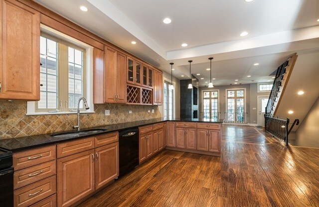 Foto del edificio - 2630 N 74th Ct