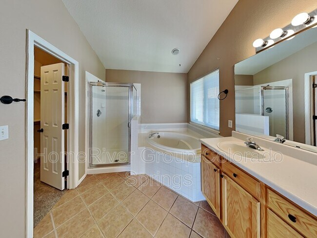 Building Photo - 8563 Garrison Rd