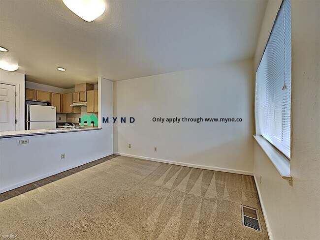 Building Photo - 950-954 Berrum Ln