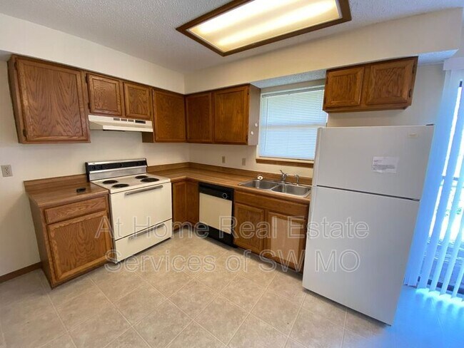 Foto del edificio - 3364 S Moreland Ct