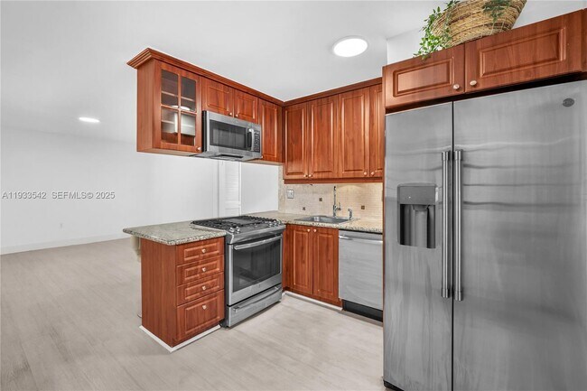 Building Photo - 3265 Virginia St