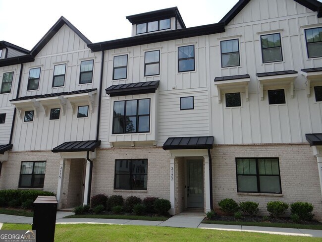 Foto del edificio - 3177 Kincaid Dr