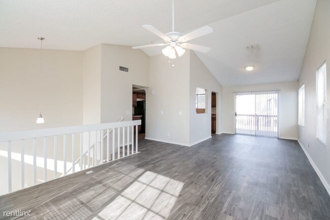 Building Photo - 8930 W Encanto Blvd