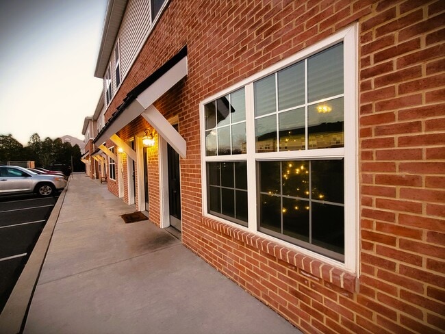 Front of Building - East Breeze