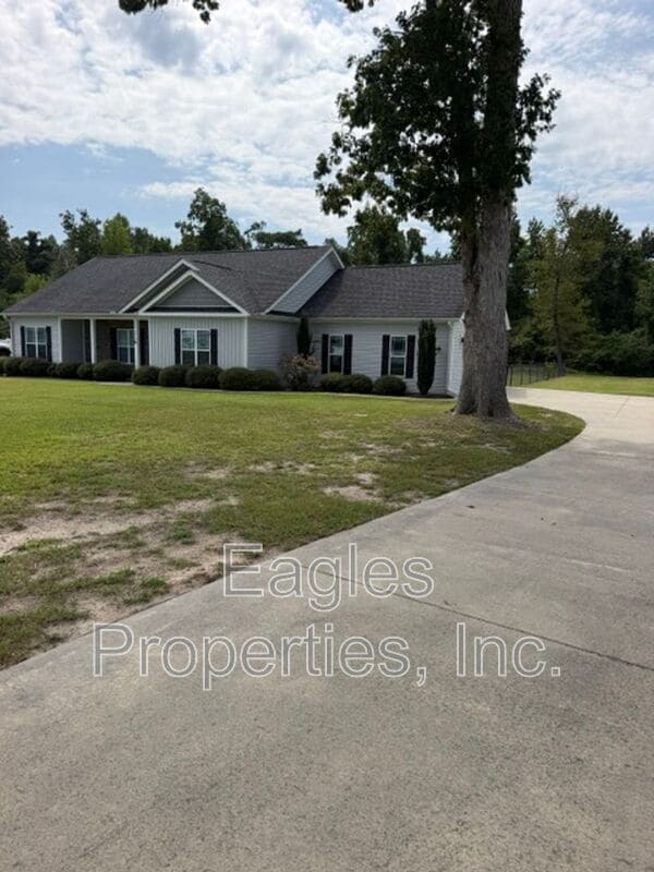 Building Photo - 328 N Landing Dr