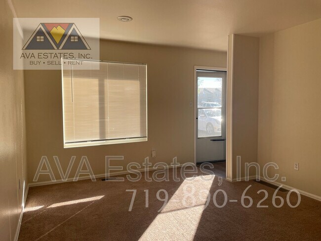 Foto del edificio - 531 S Angus Ave