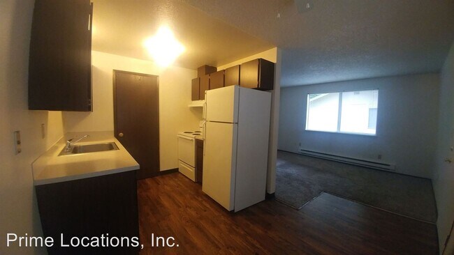 Building Photo - 1830 Carpenter Rd SE