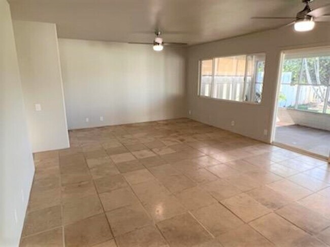 Foto del edificio - Golf Course Frontage - 3br/2.5ba/Garage Ho...