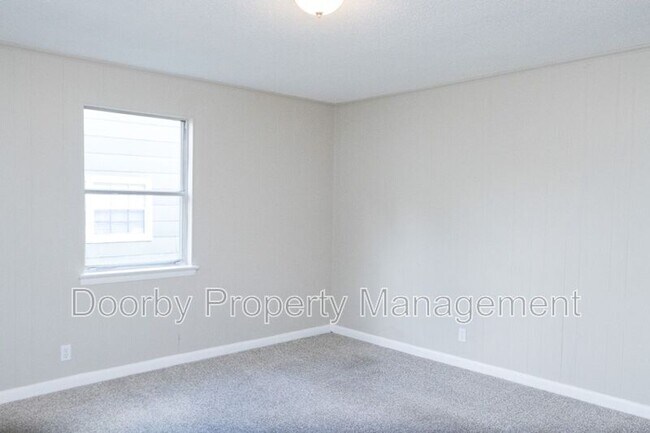 Foto del edificio - 3113 Curtis St