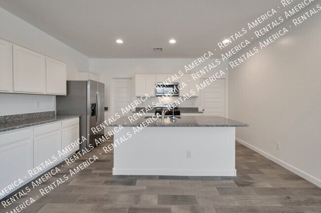 Foto del edificio - 22560 N Lynn St