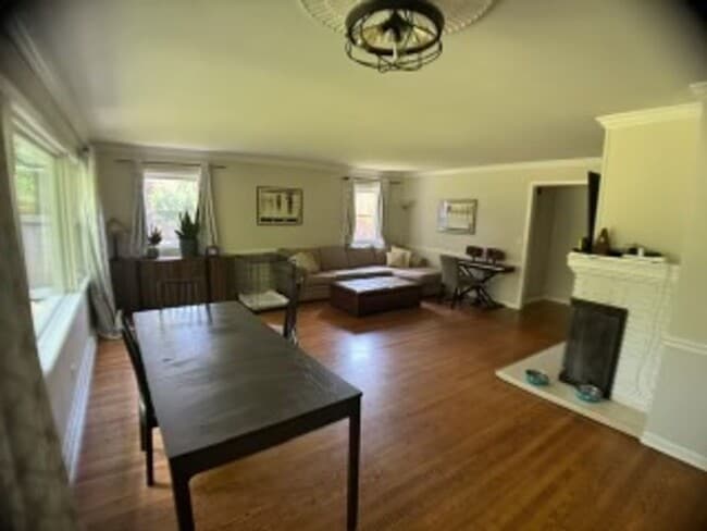 Building Photo - Deerfield Ranch 3 Bd / 2 Bth