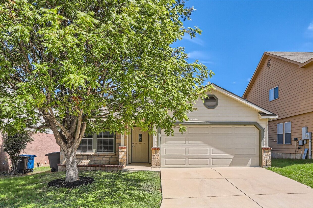Move in ready!! 3 bedroom plus office!! - Move in ready!!  3 bedroom plus office!!