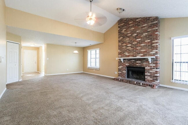 Foto del edificio - 4345 Dunsany Cir