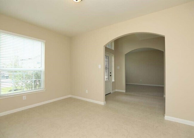 Building Photo - 21202 Sunshine Meadow Dr