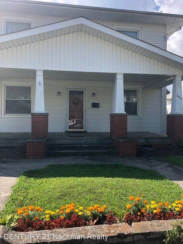Foto principal - 3 br, 1.5 bath House - 109 S. Willard Avenue
