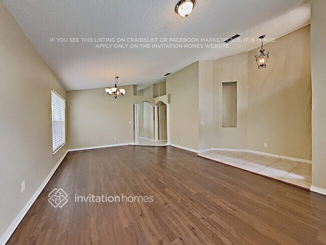 Building Photo - 731 Bridgeway Blvd