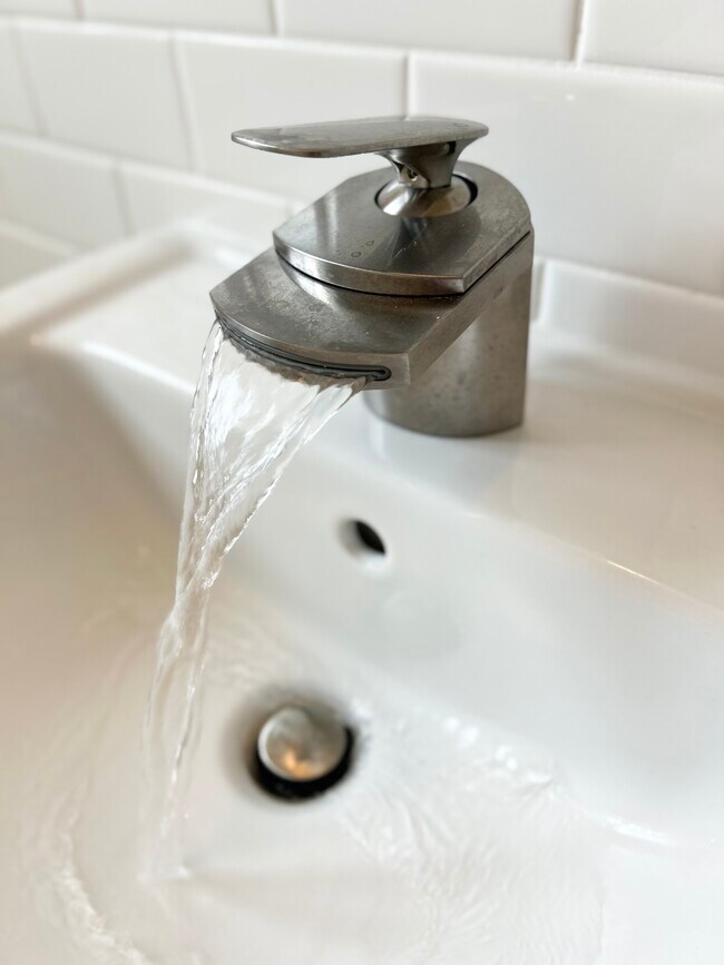 New Bathroom - 125 Pleasant St