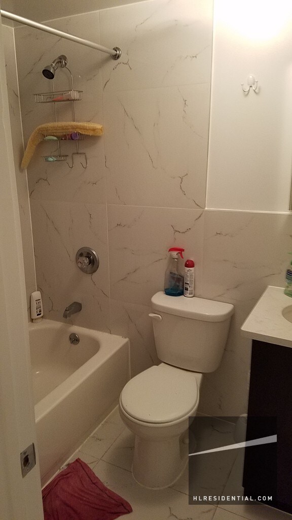 Foto del edificio - 5426 82nd St