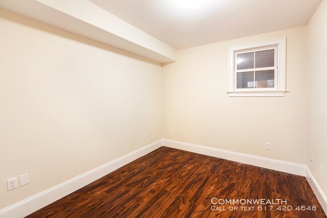 Foto del edificio - South End all new unit for 9/1 move in,