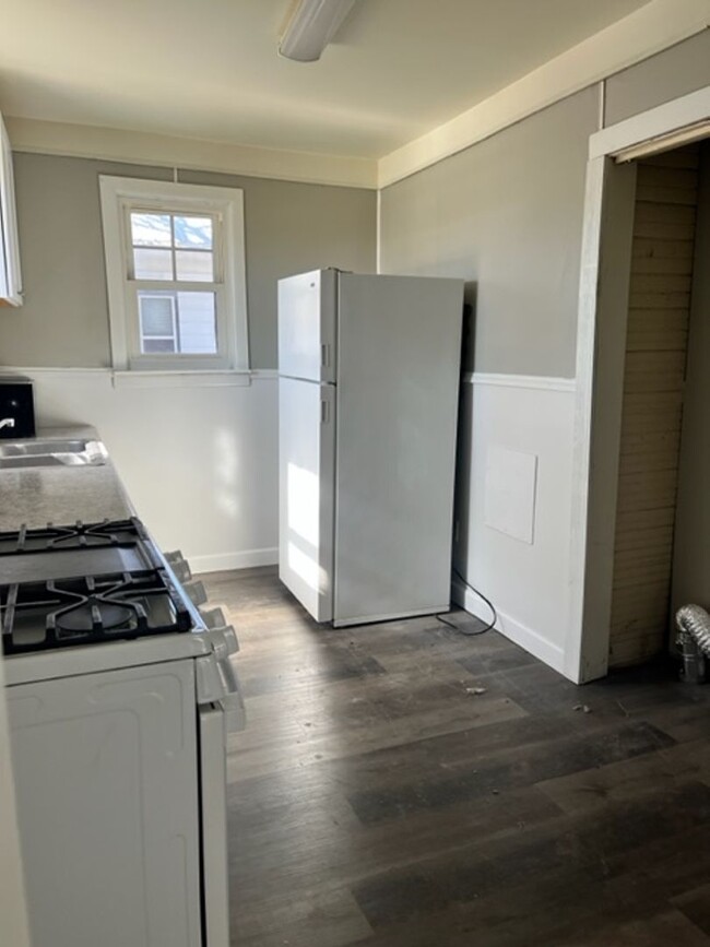 Foto del edificio - 1735 Everett St