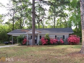 Building Photo - 311 Jewel Dr
