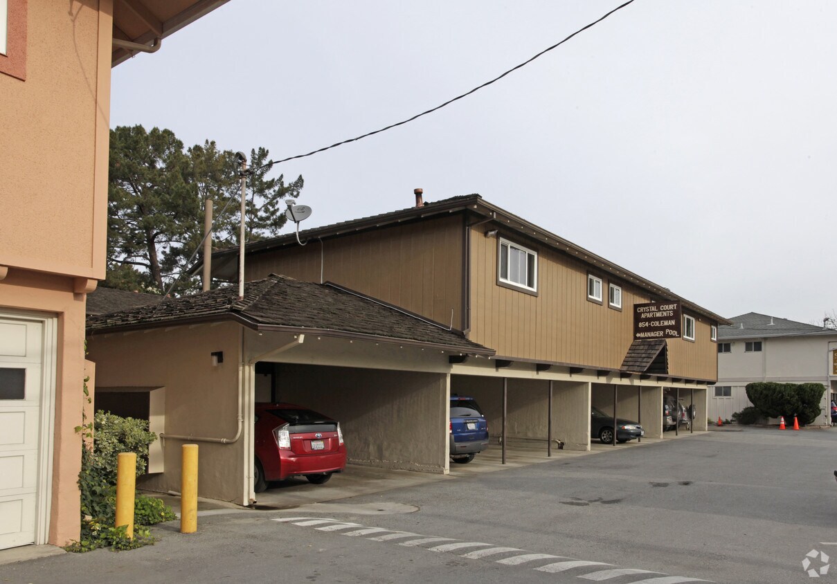 Foto del edificio - 854 Coleman Ave