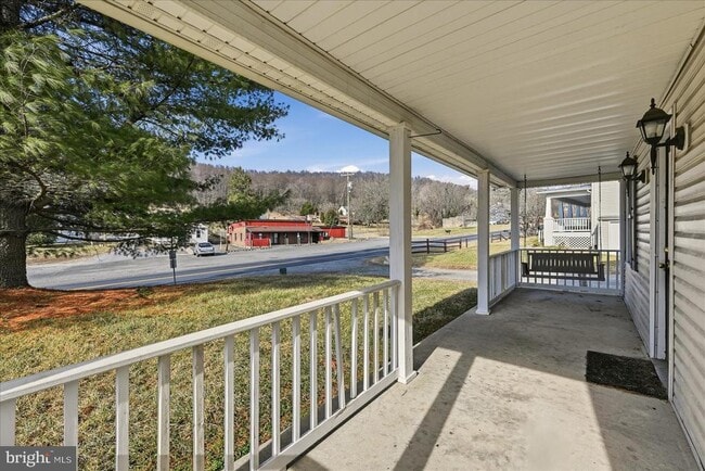 Building Photo - 37127 Butts Ln