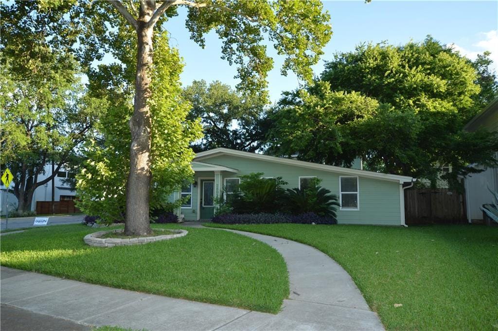 Primary Photo - 2801 W 50th St
