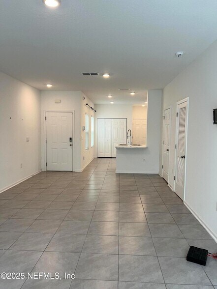 Foto del edificio - 4021 Haymon Ave