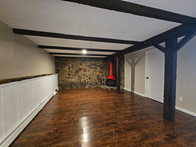 Building Photo - 3 Silent Grove Ct