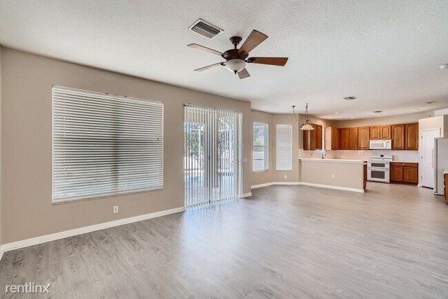 Foto del edificio - 4 br, 3.5 bath House - 4111 Balington Dr UNIT