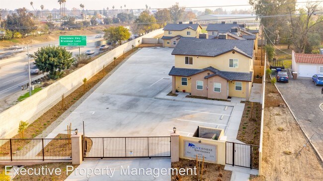 Building Photo - 3271 Chester Ln