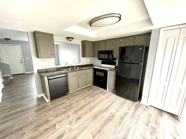 Building Photo - 12048 Tift Cir