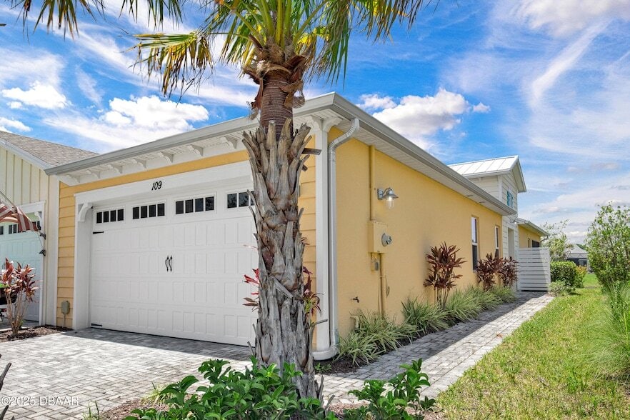 Photo - 109 Salt Shaker St Unit