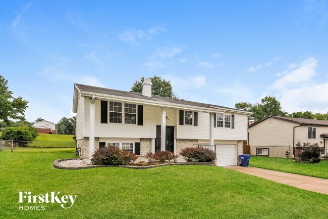 Building Photo - 5708 Madlar Ln