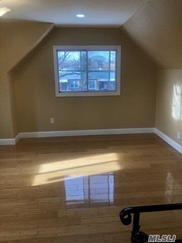 Foto del edificio - 130-27 Springfield Blvd