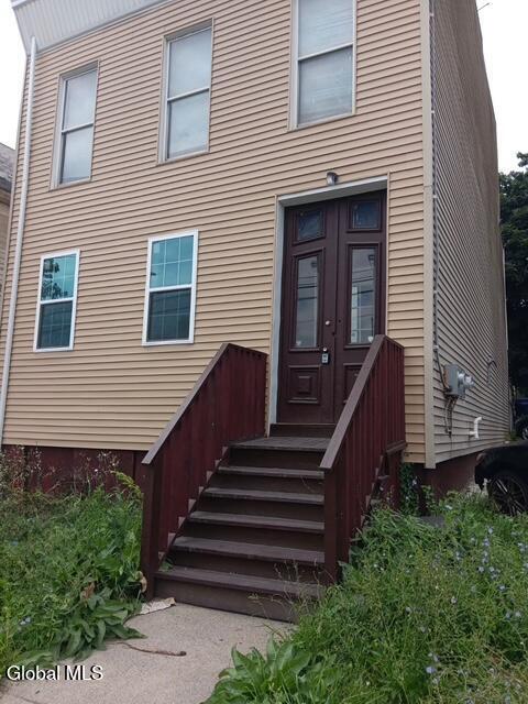 Primary Photo - 1150 Broadway