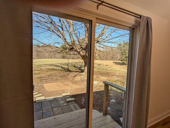 patio privado - 53 Dummerston Station Rd