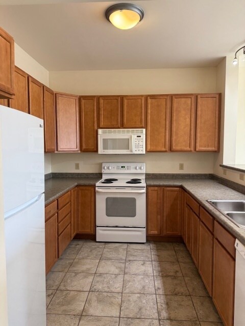 Primary Photo - 370 Farrell St