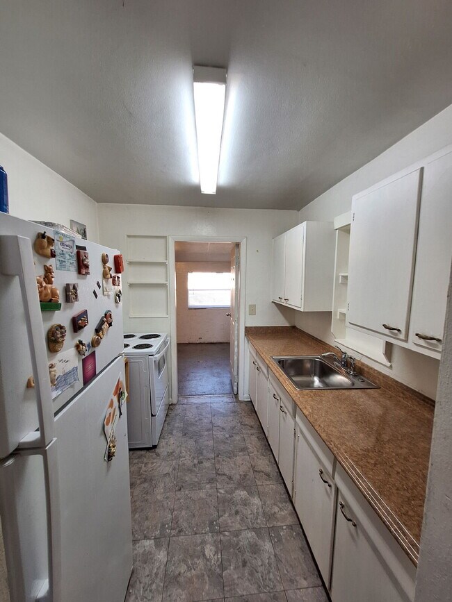 Building Photo - 3/2 Single Family Home available in Pt Cha...