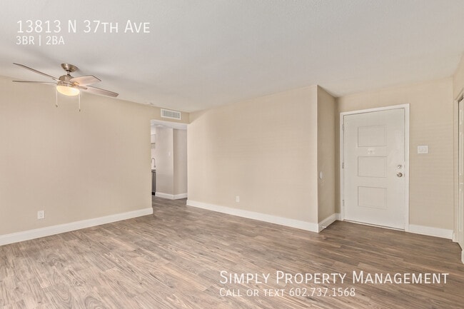 Foto del edificio - 13813 N 37th Ave