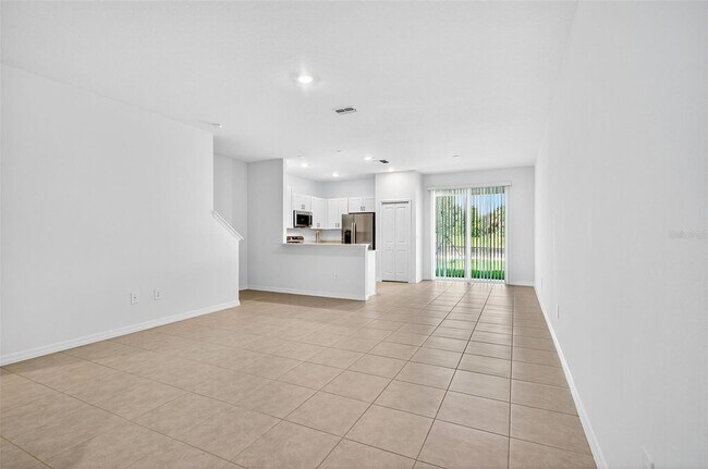 Building Photo - 11075 65th Ter E