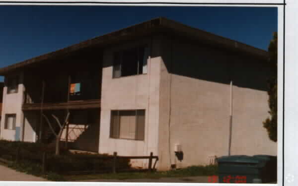 Building Photo - 5083 Clayton Rd