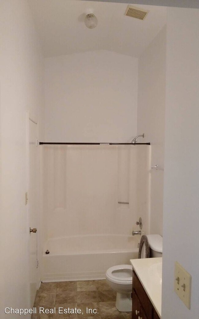 Foto del edificio - 2 br, 1.5 bath House - 3910 Autumn Woods Ct.