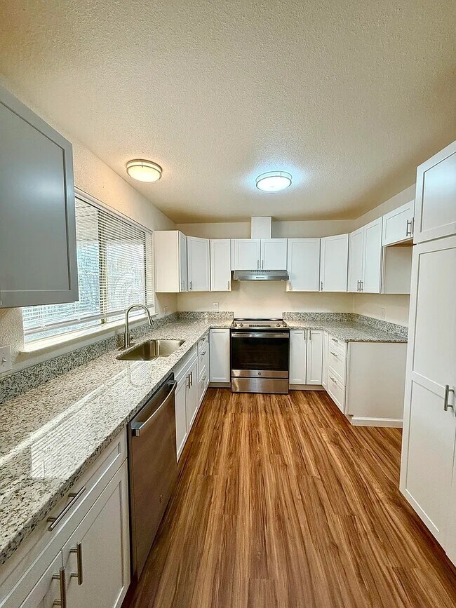 Foto del edificio - 4535 W Paradise Ave