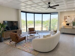 Building Photo - 15950 Bay Vista Dr