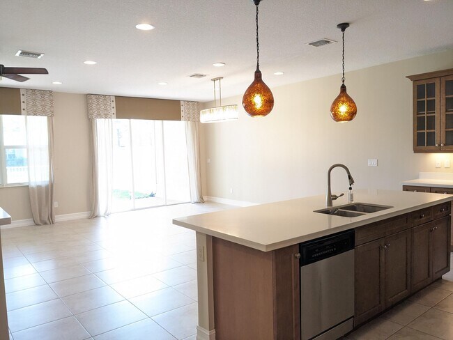 Building Photo - 11908 Cypress Key Way