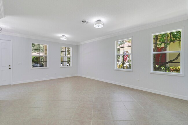 Building Photo - 112 Dunmore Dr